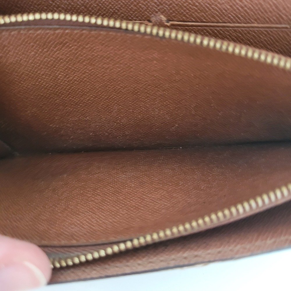 Louis Vuitton Sarah Wallet Monogram Canvas Brown Long Envelope Wallet France - Picture 5 of 11